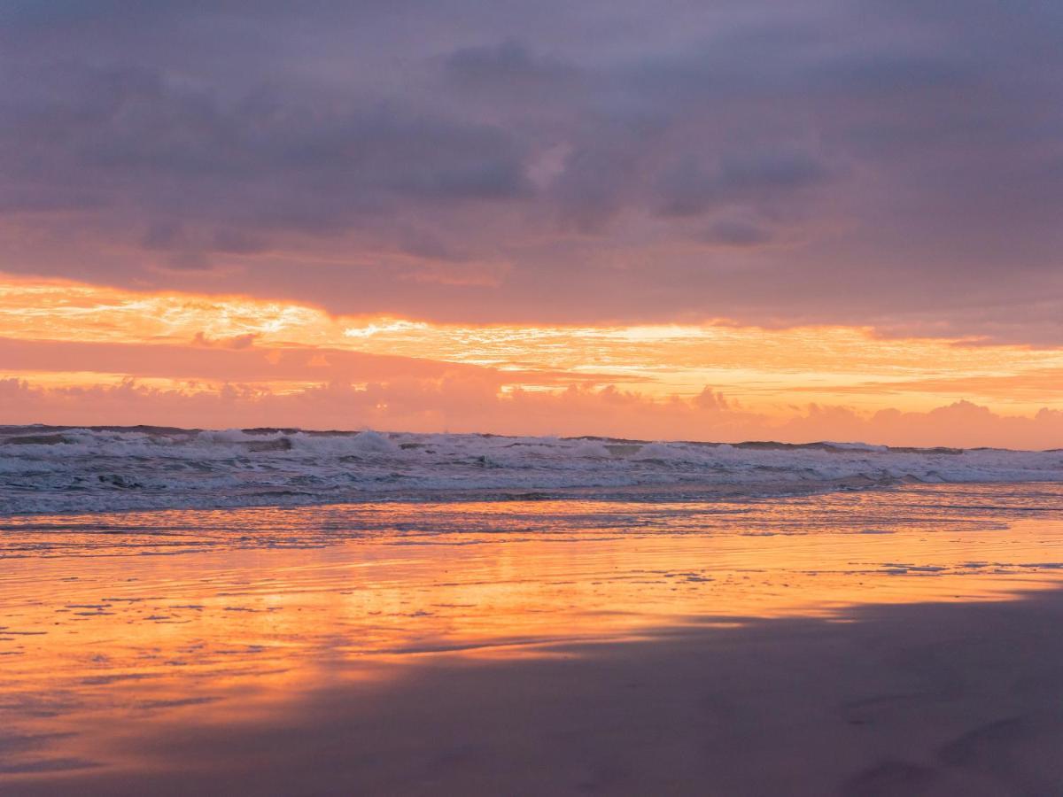 Sand Dollar Condominiums デイトナ・ビーチ・ショアーズ エクステリア 写真